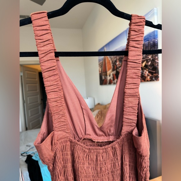 Women’s XS Abercrombie V Cut Maxi Dress - Picture 5 of 7